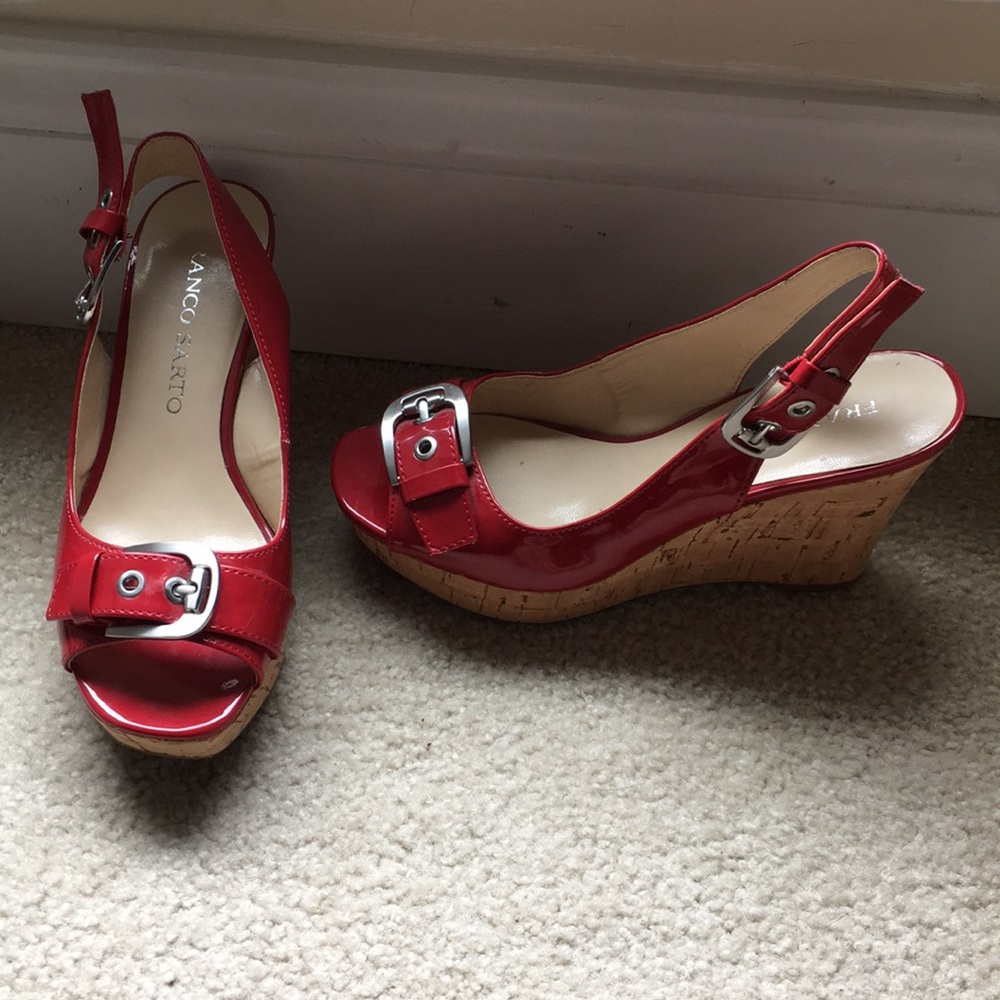 Franco Sarto red wedges